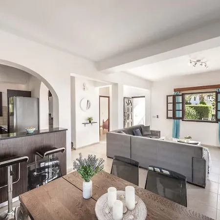 Vista Villa