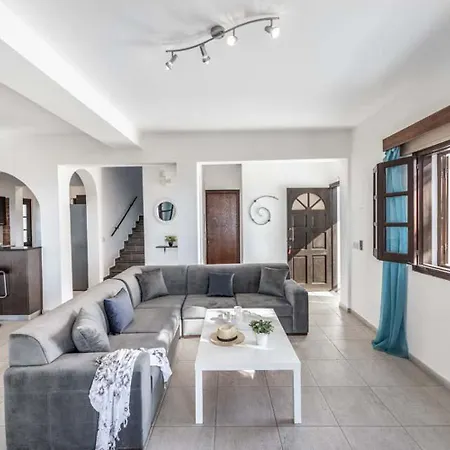 Villa Vista *